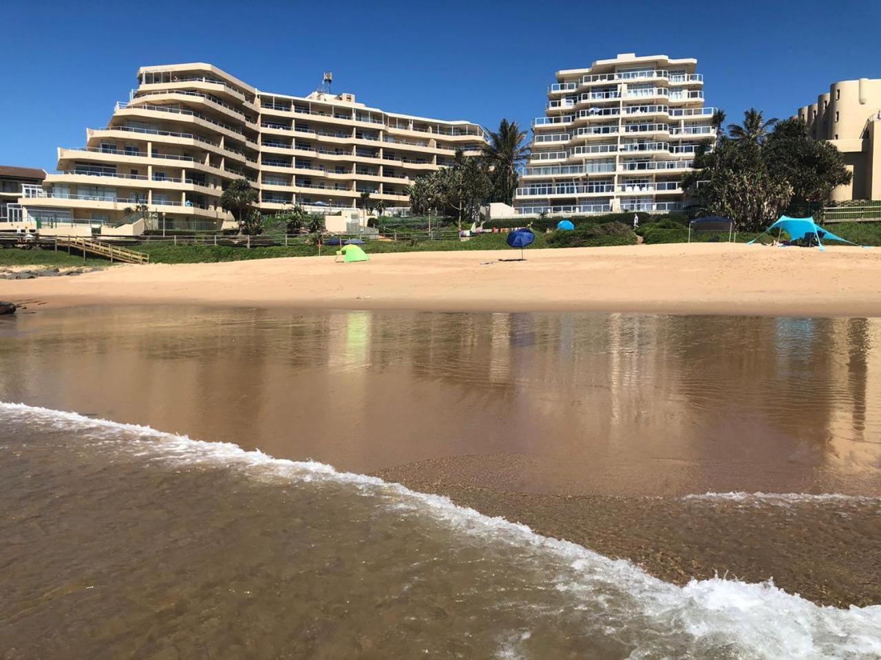 Sands Beach Breaks Beach Front Ballito Lejlighed Eksteriør billede